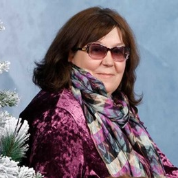 Денисова Елена